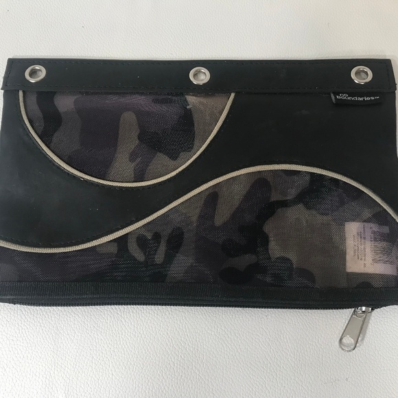 Binder Pencil Case Pouch Camouflage 3-Ring Zipper - Picture 1 of 2